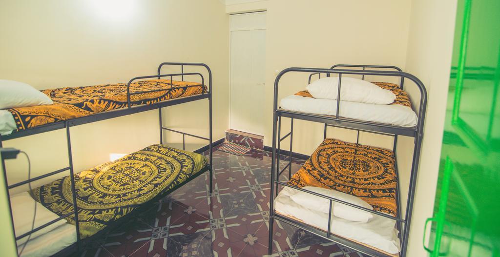 Anjuna By Roadhouse Hostels Goa מיטות אכסניה תמונה