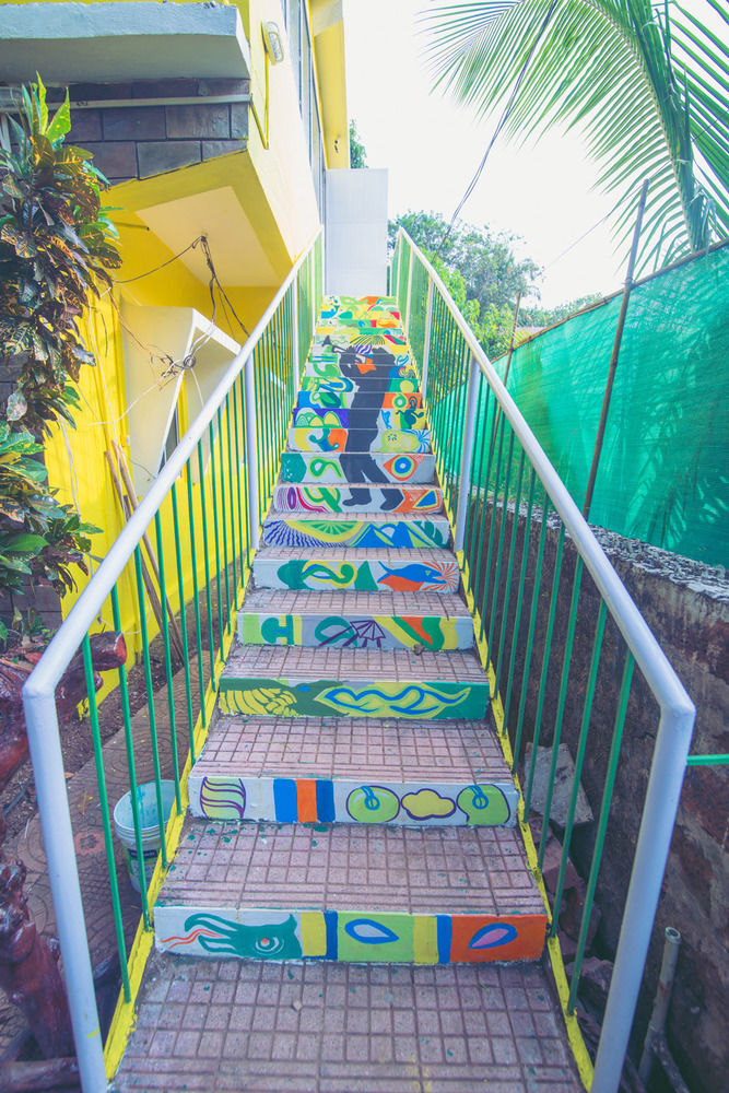 Anjuna By Roadhouse Hostels Goa מראה חיצוני תמונה